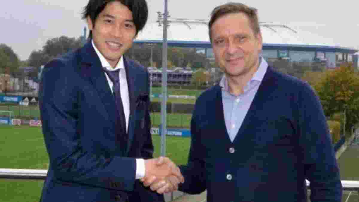 "Шальке" підписав новий контракт з японським захисником