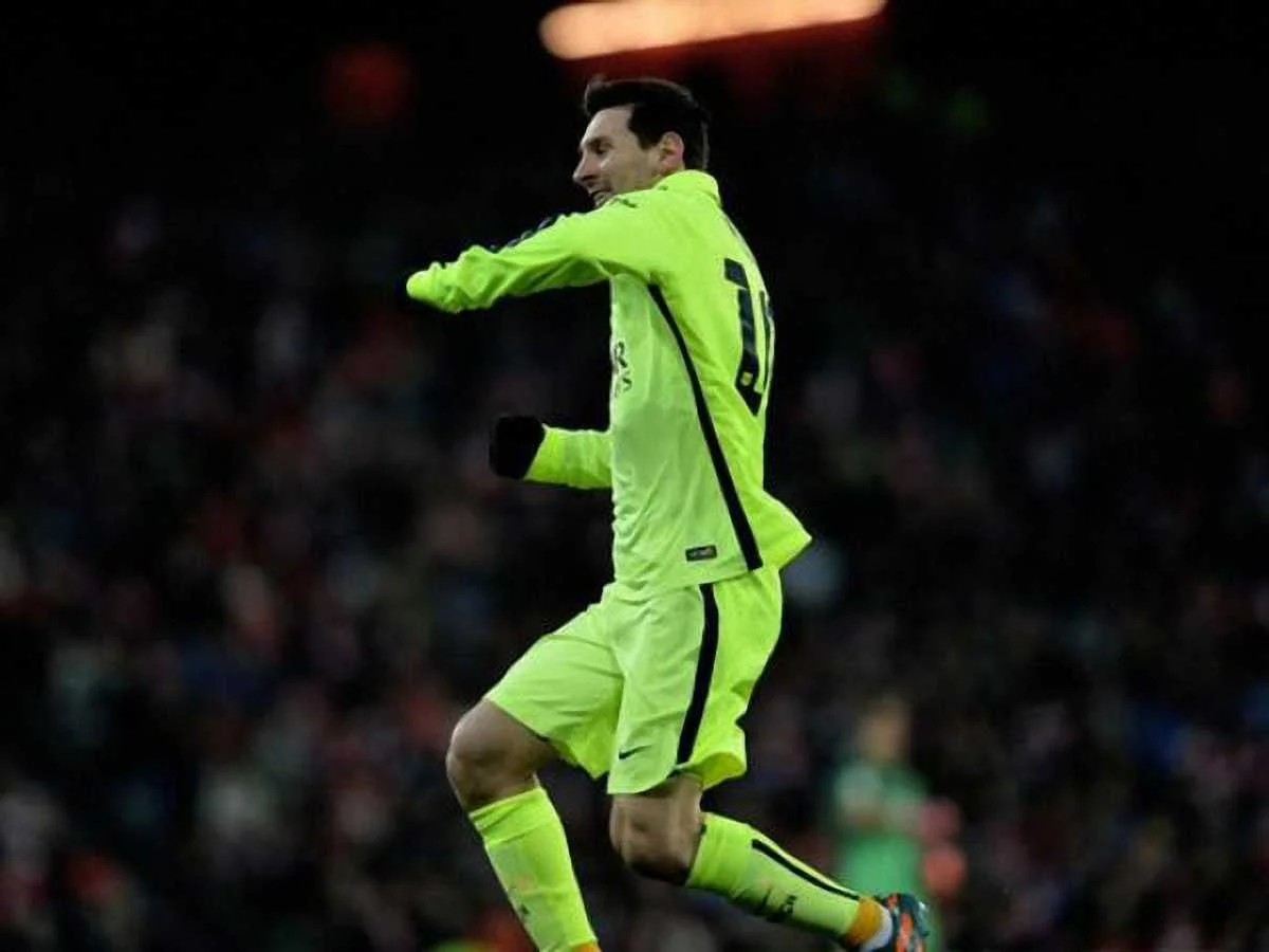 Месси пишет историю