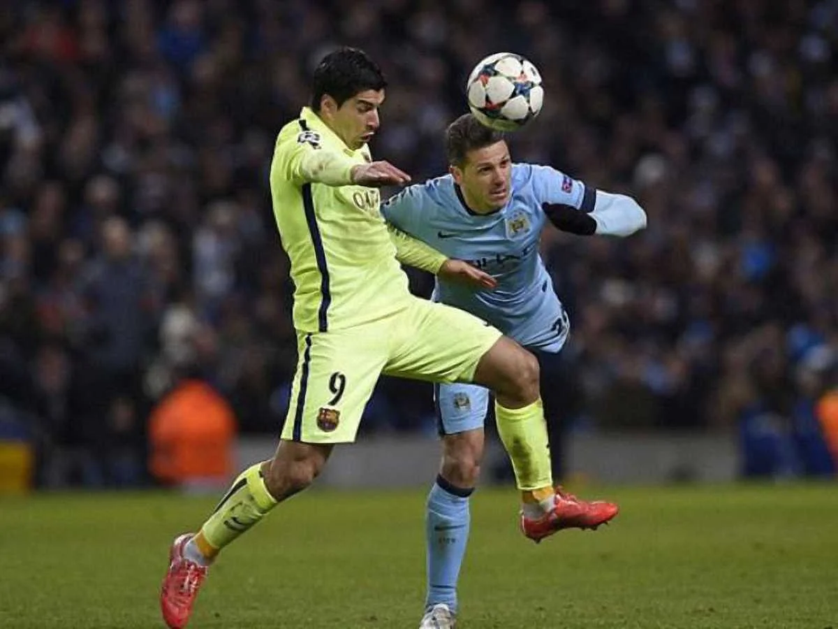 Суарес в борьбе с Демикелисом