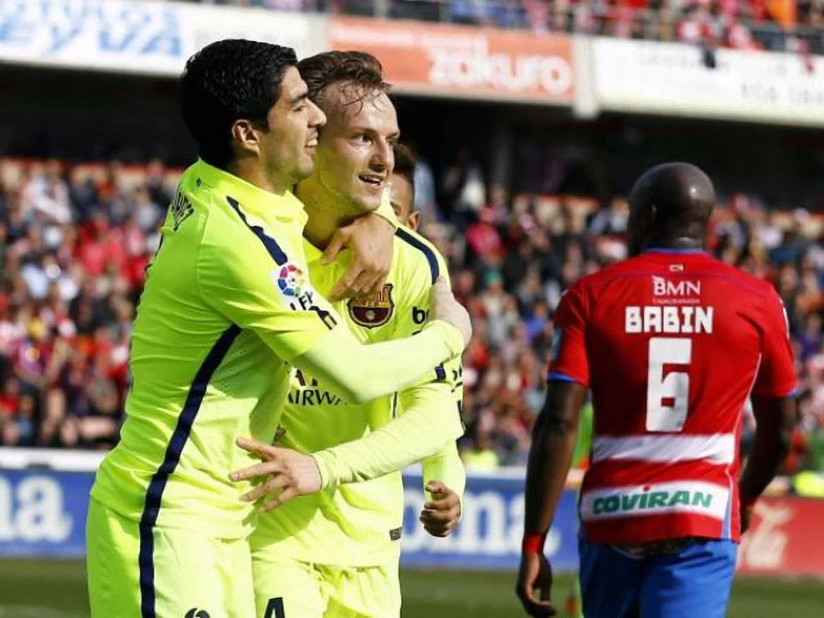 Суарес і Ракітіч взяли участь у всіх голах "Барси"