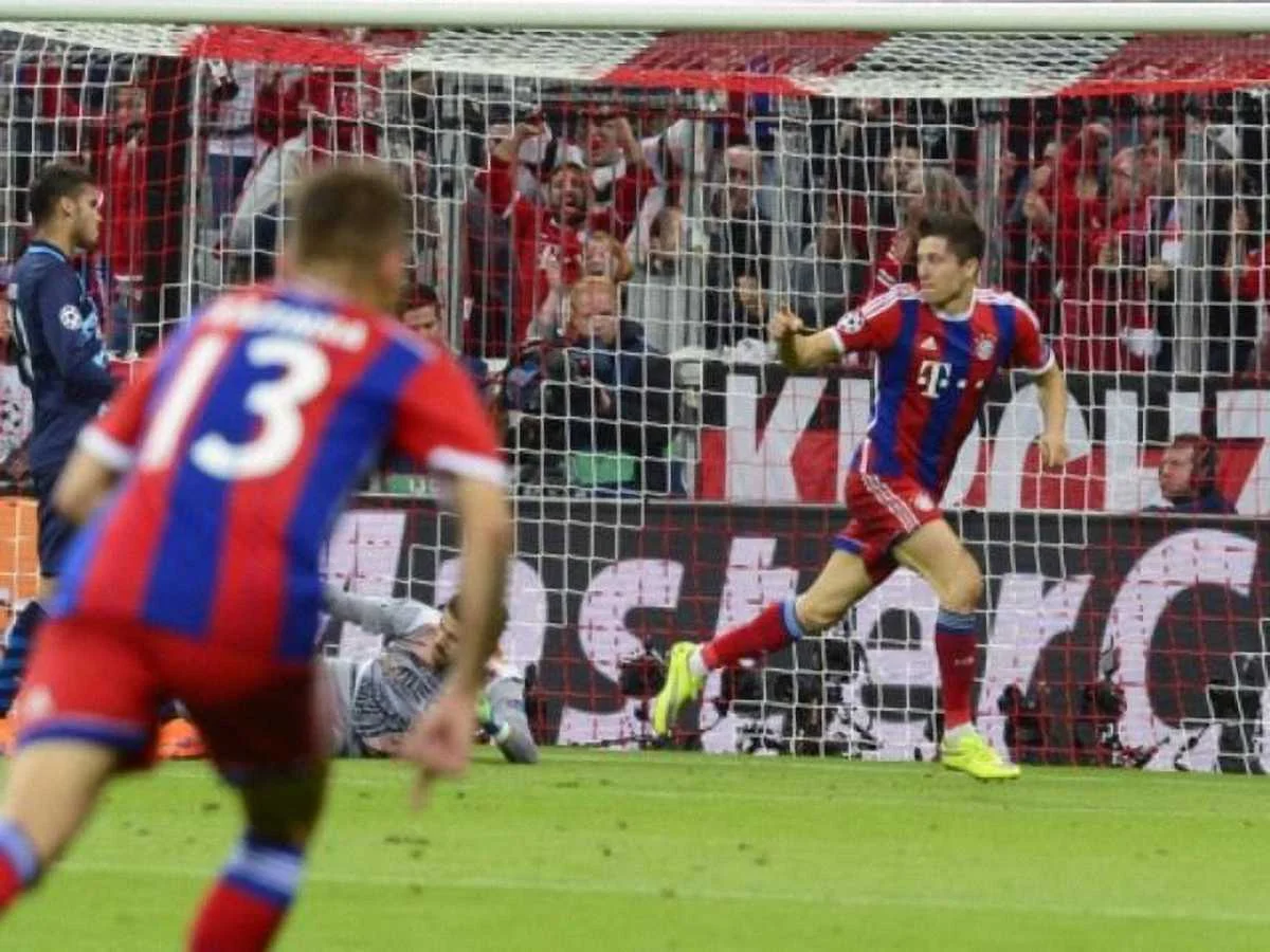 Левандовски - есть дубль за 45 минут!