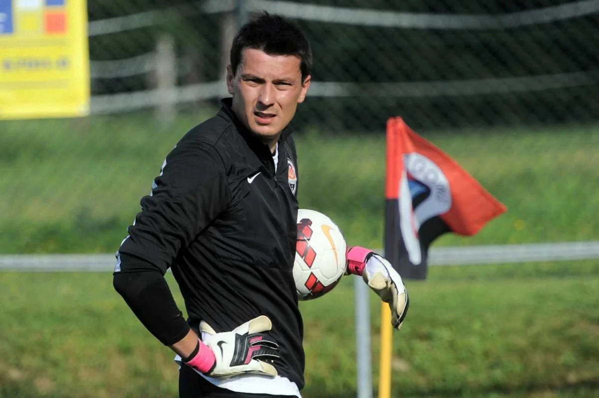 Худжамов: Сейчас я игрок "Зари"