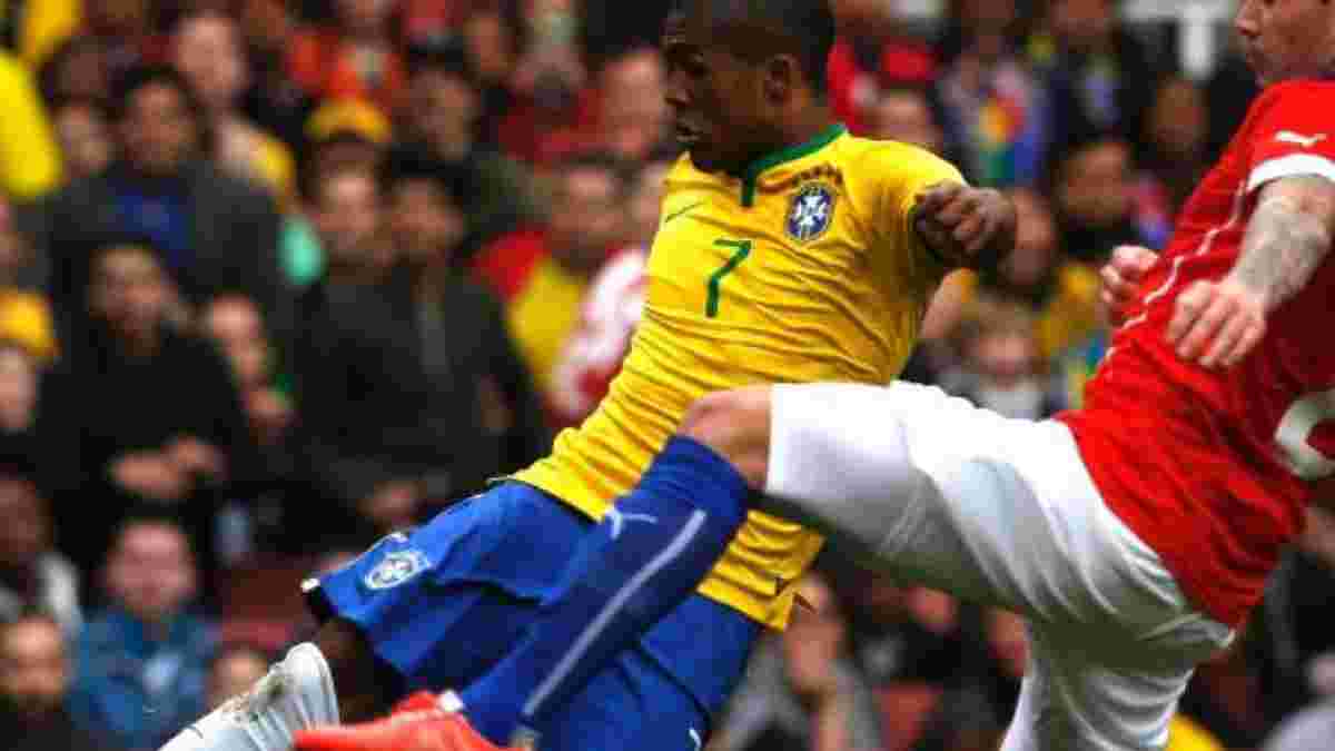 Дуглас Коста поедет на Копа Америка, Оскар и Дани Алвес - вне заявки