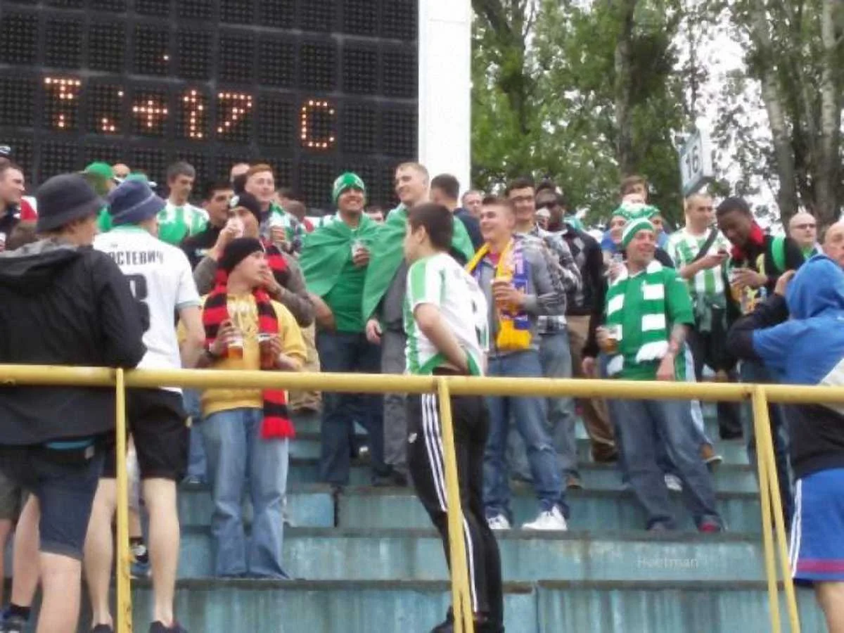 Фото к новости: Упееловськие фишки. Американский десант, тотализаторы, команда за 100 евро и немного ватников