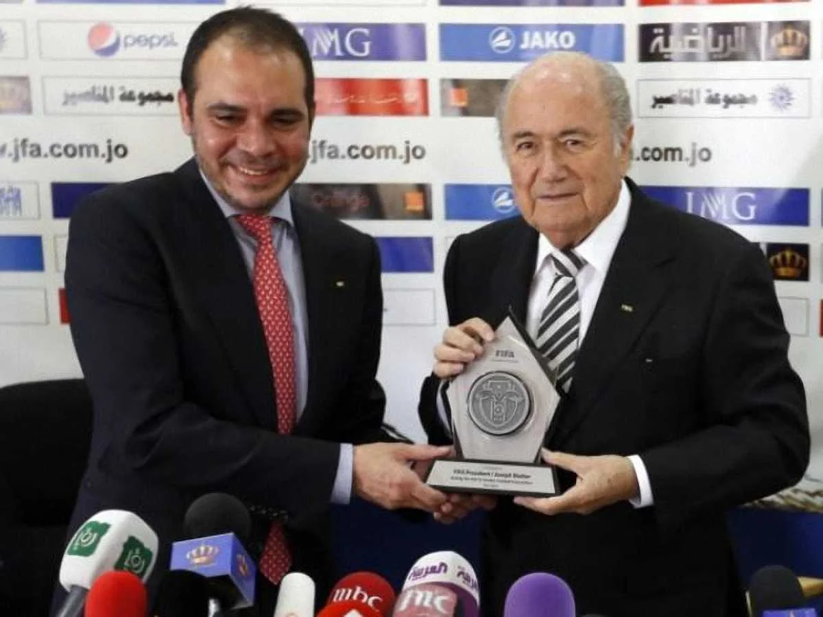 Аль-Хусеїн і Блаттер