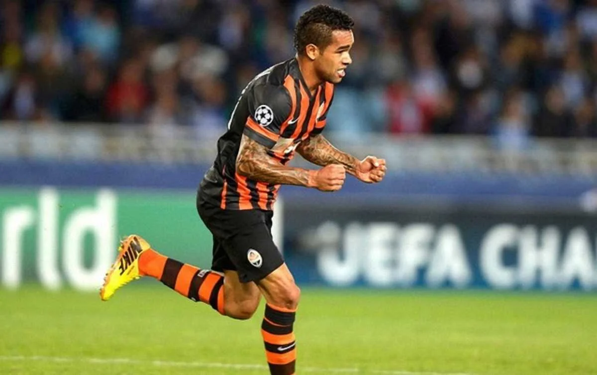 Забив 17 голів