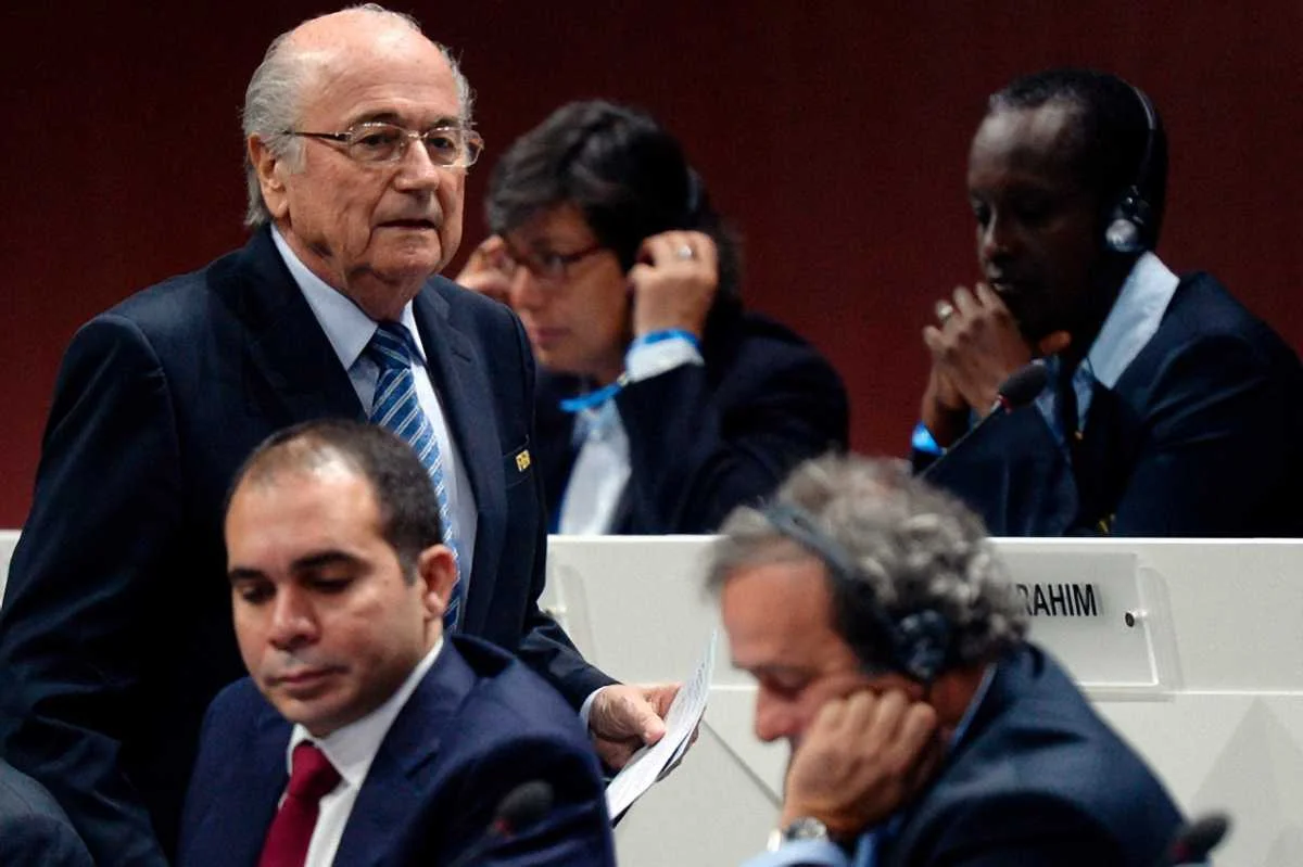 Платини утихомирился