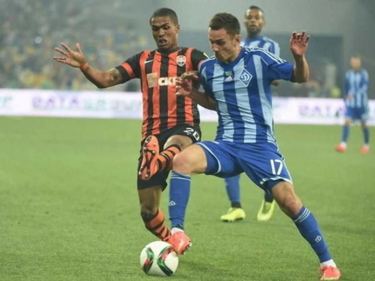 Кияни оформили "золотий дубль"