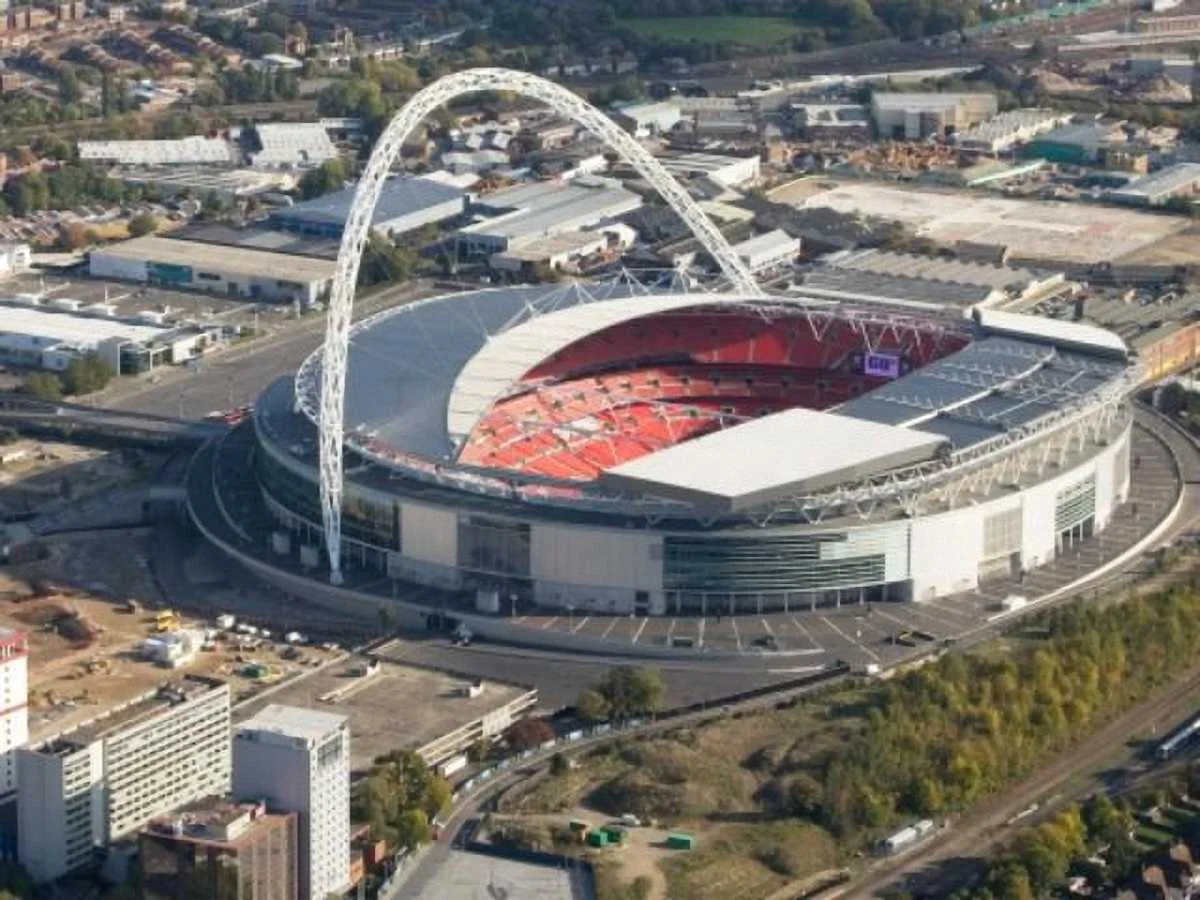 "Уэмбли" может принять ЧМ