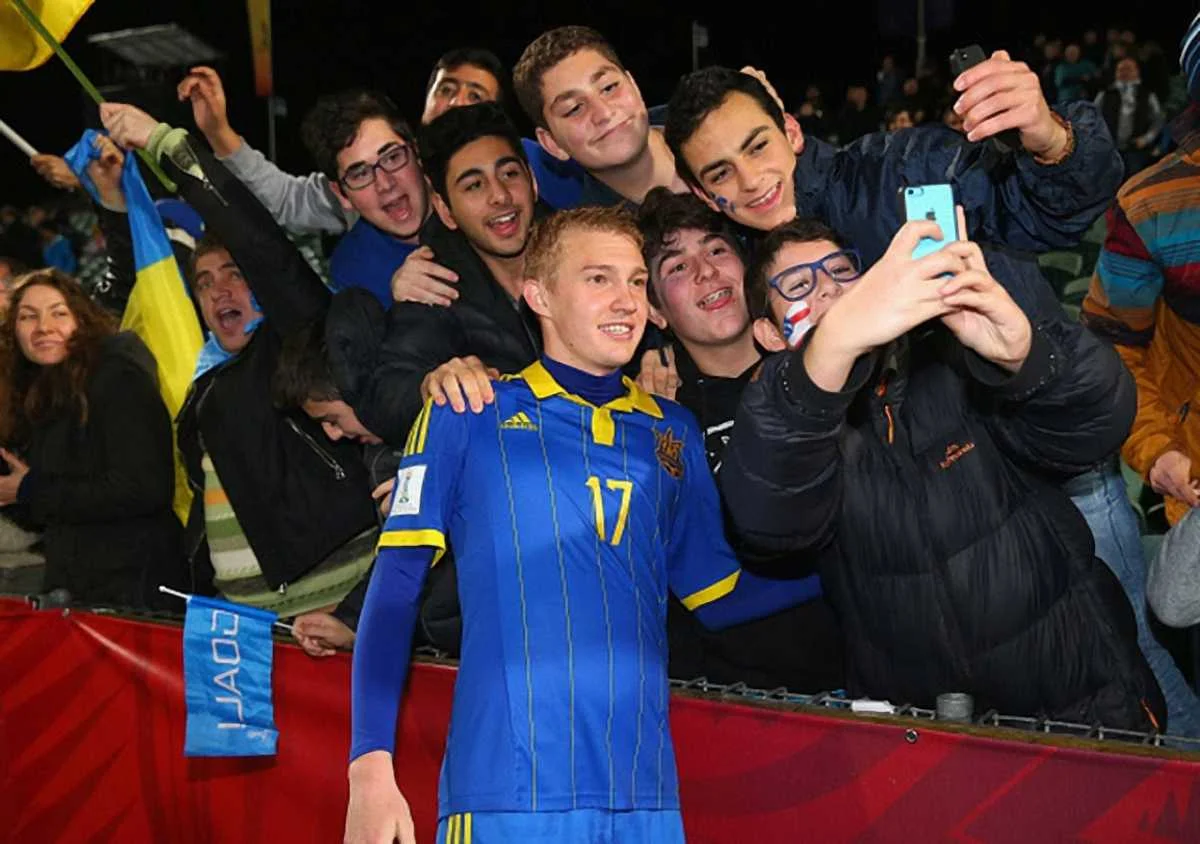 Коваленко и болельщики