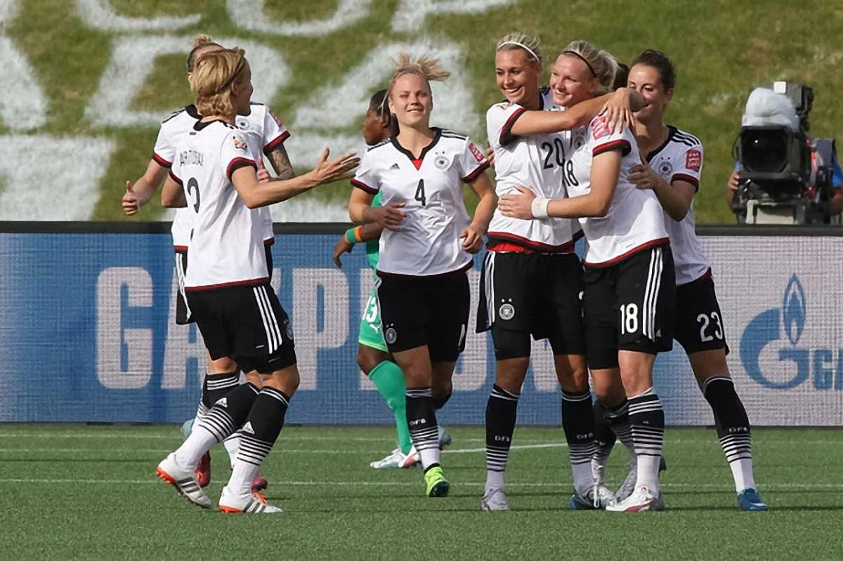 Женщины интересней