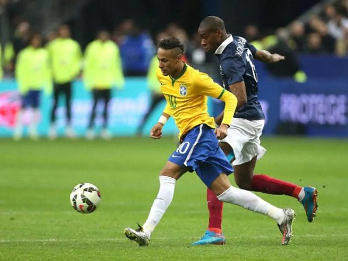 Кондогбія проти Неймара