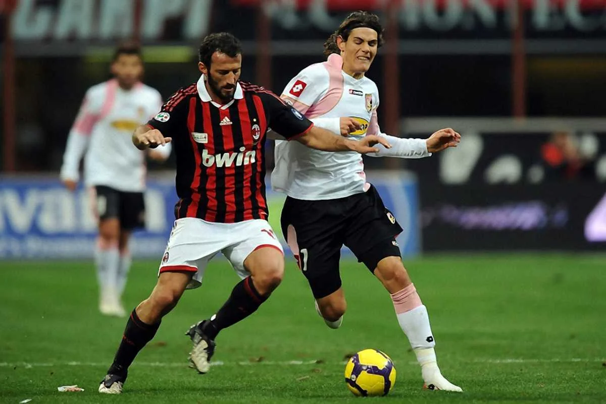 Едінсон Кавані проти "Мілана" ще у футболці "Палермо"