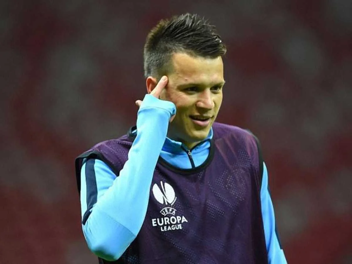 Евгений Коноплянка