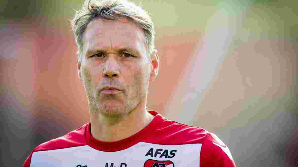 Ван Бастен войдет в тренерский штаб сборной Нидерландов
