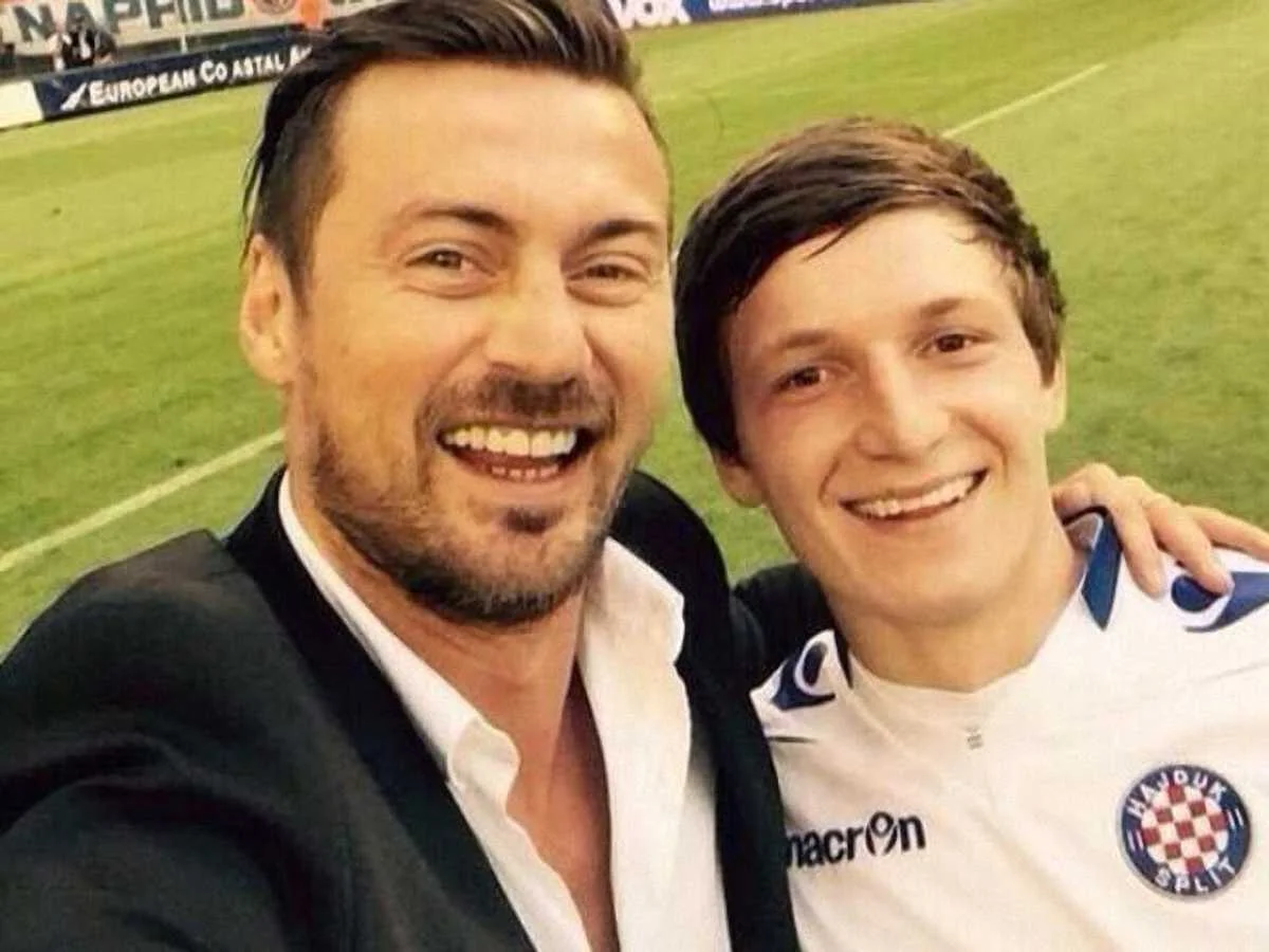 Мілевський робить селфі, а "Хайдук" трощить естонців.