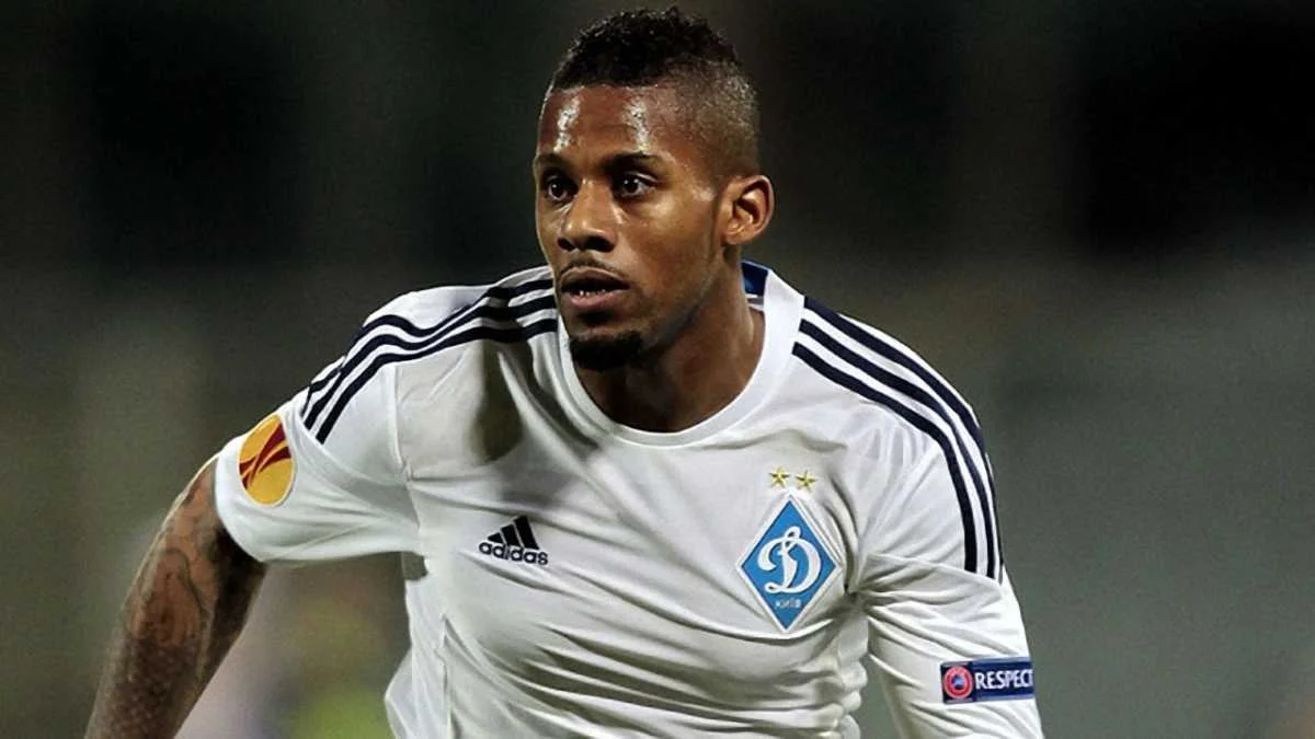 Джермейн Ленс покинет "Динамо"?