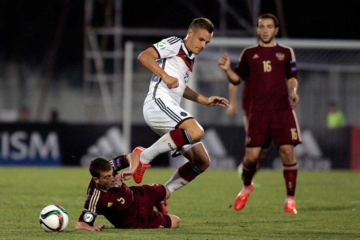 Фото к новости: Евро-2015 (U-19): Россия через Германию вышла в полуфинал (ВИДЕО)