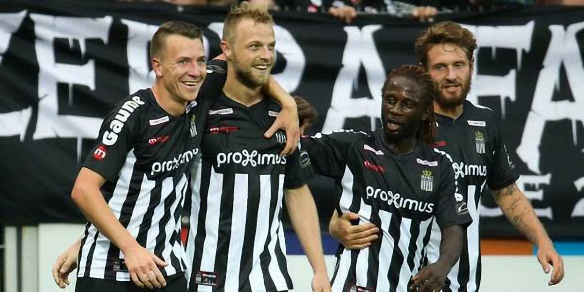 "Зебри" здолали "Бейтар" 5:1 у ЛЄ