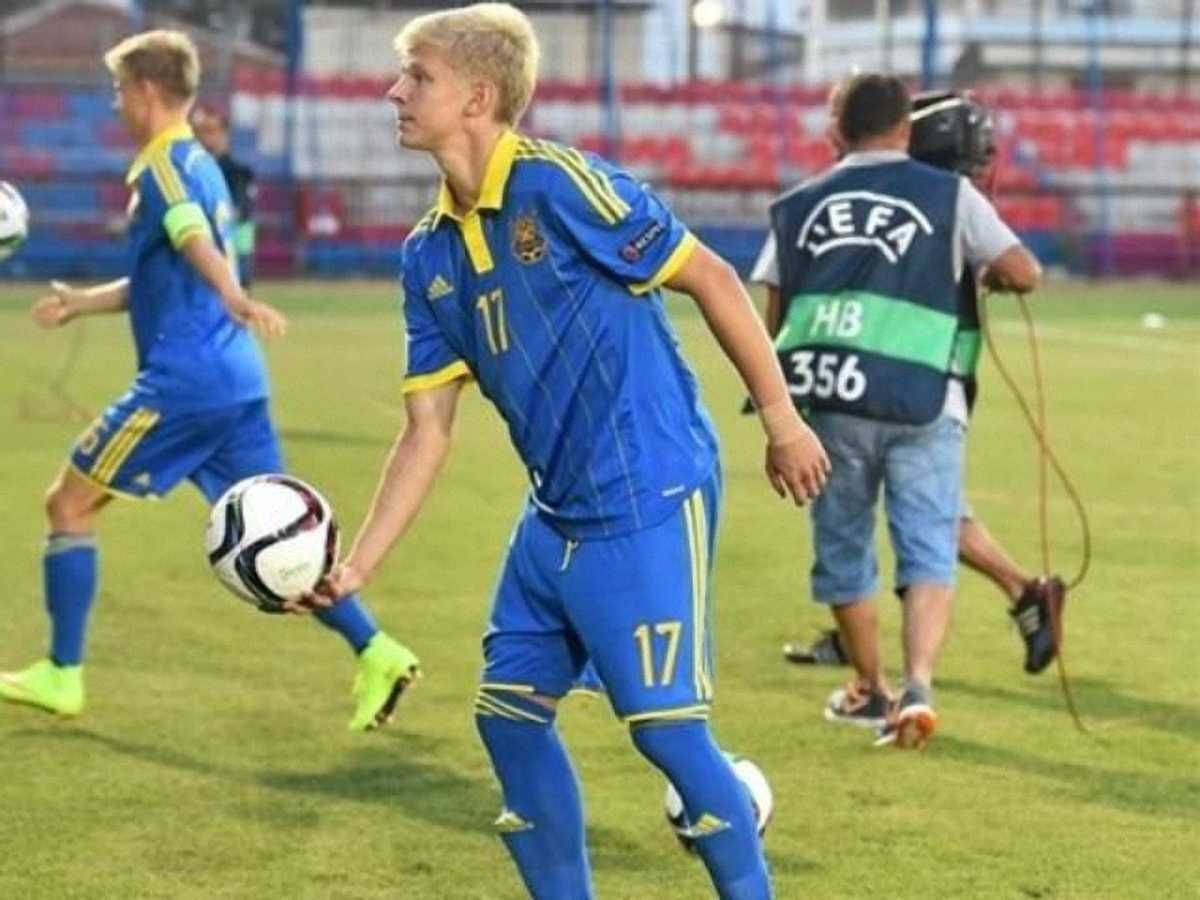 Фото к новости: Украинец попал в топ-10 игроков Евро-2015 (U-19)