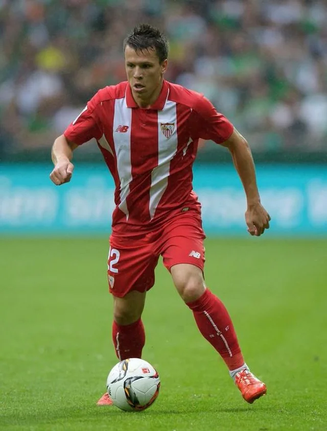 Евгений Коноплянка Евгений Коноплянка