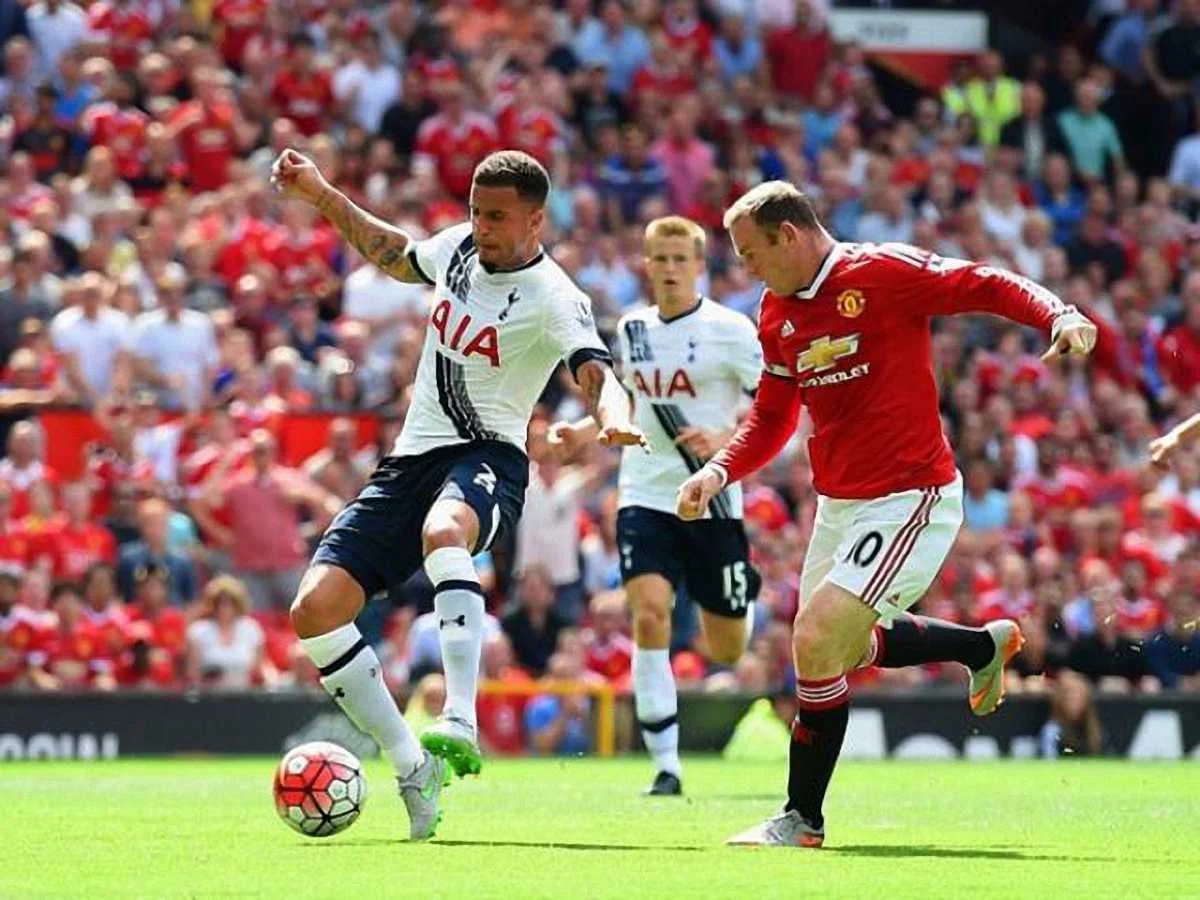 Уокер забивает первый гол чемпионата / Getty images