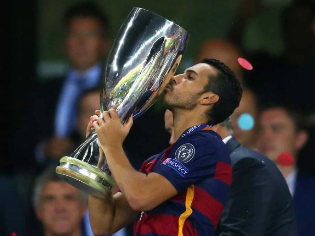 Педро з виграним трофеєм/ Getty Images 