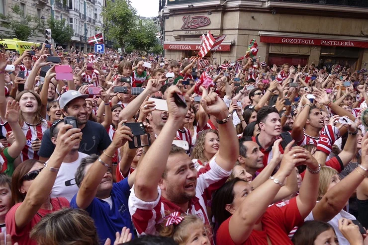 Атлетік, Більбао, Суперкубок, Іспанія, святкування, Athletic, Athletic Bilbao, Bilbao, celebration, Spain, Espana, Supercup, Super Copa