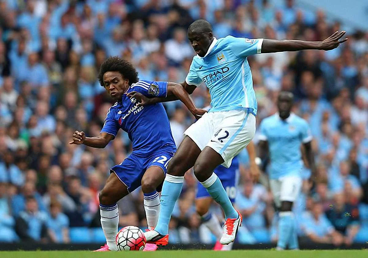 Вілліан не допоміг "Челсі" уникнути розгрому від "Ман Сіті" / Getty Images