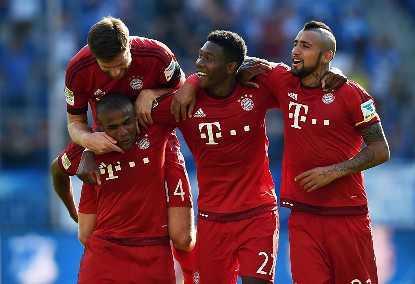 Дуглас Коста помог "Баварии" // Фото Getty Images