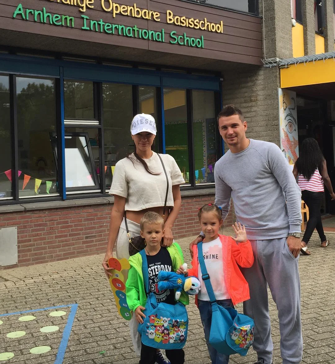 Денис Олійник, Денис Олійник,