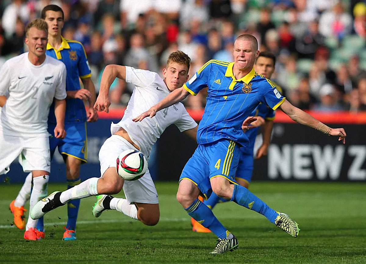 Микита Бурда підвів команду / Getty Images