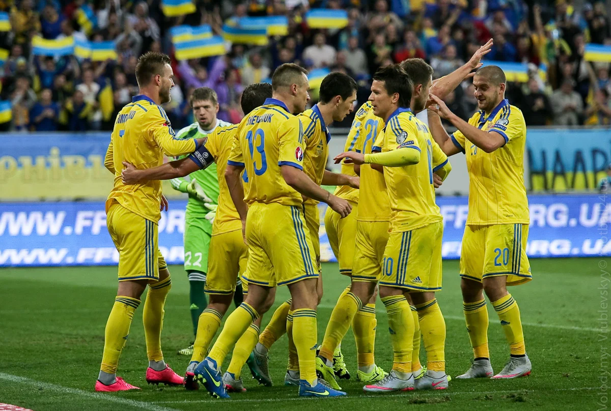 "Сине-желтые" / фото Владимира Врублевского