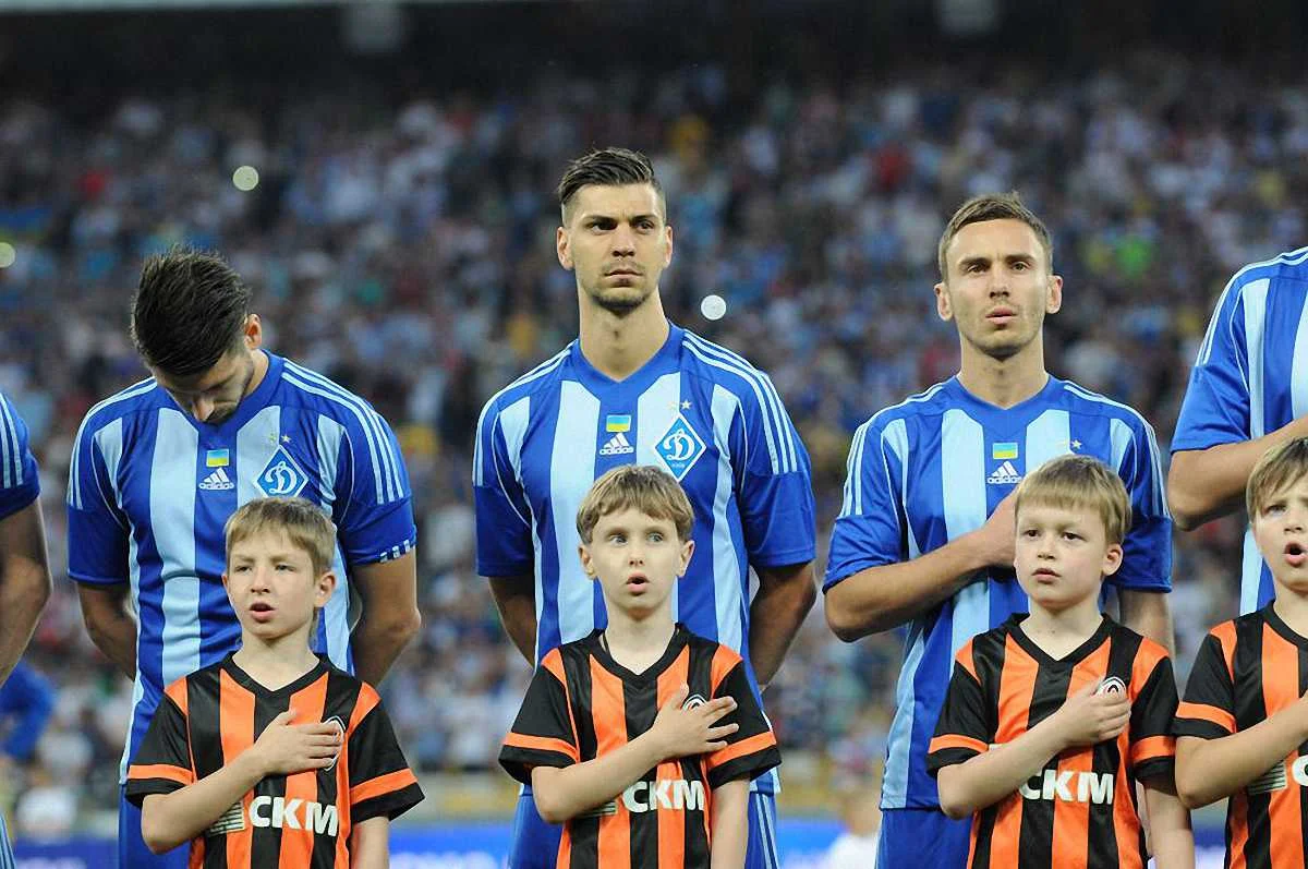 По центру Александар Драгович / фото "Футбол 24"