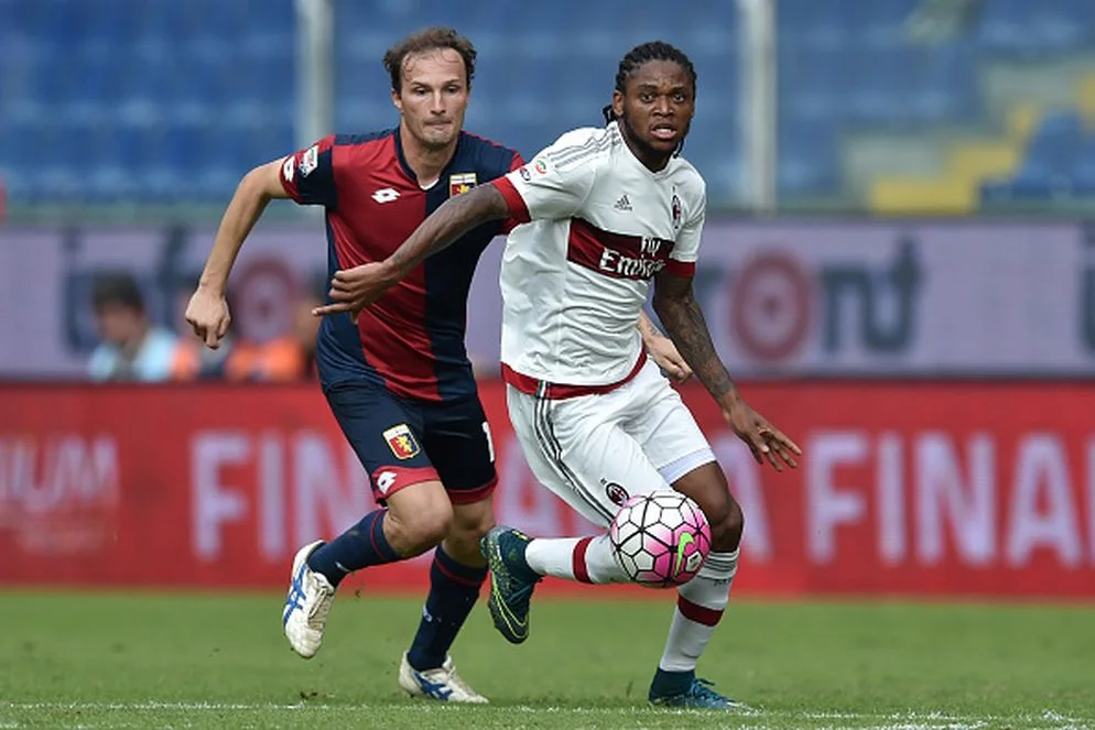 Луїс Адріано, Дженоа - Мілан Луїс Адріано, Дженоа - Мілан