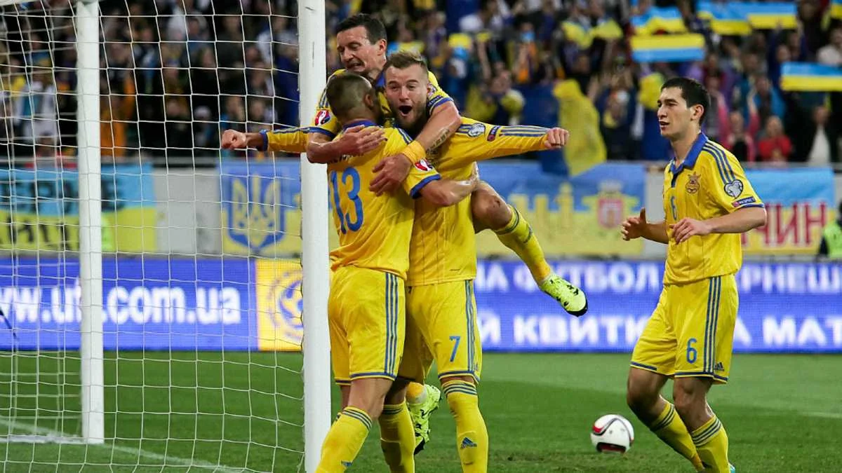 Збірна України зіграє вирішальні матчі / фото Футбол 24