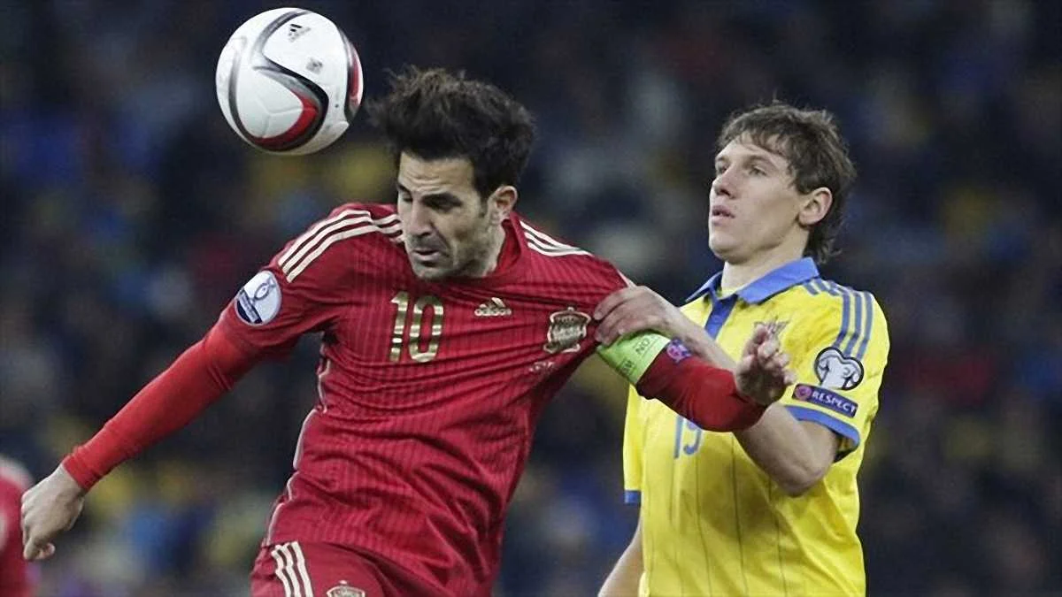 Гармаш проти Фабрегаса / фото УЄФА