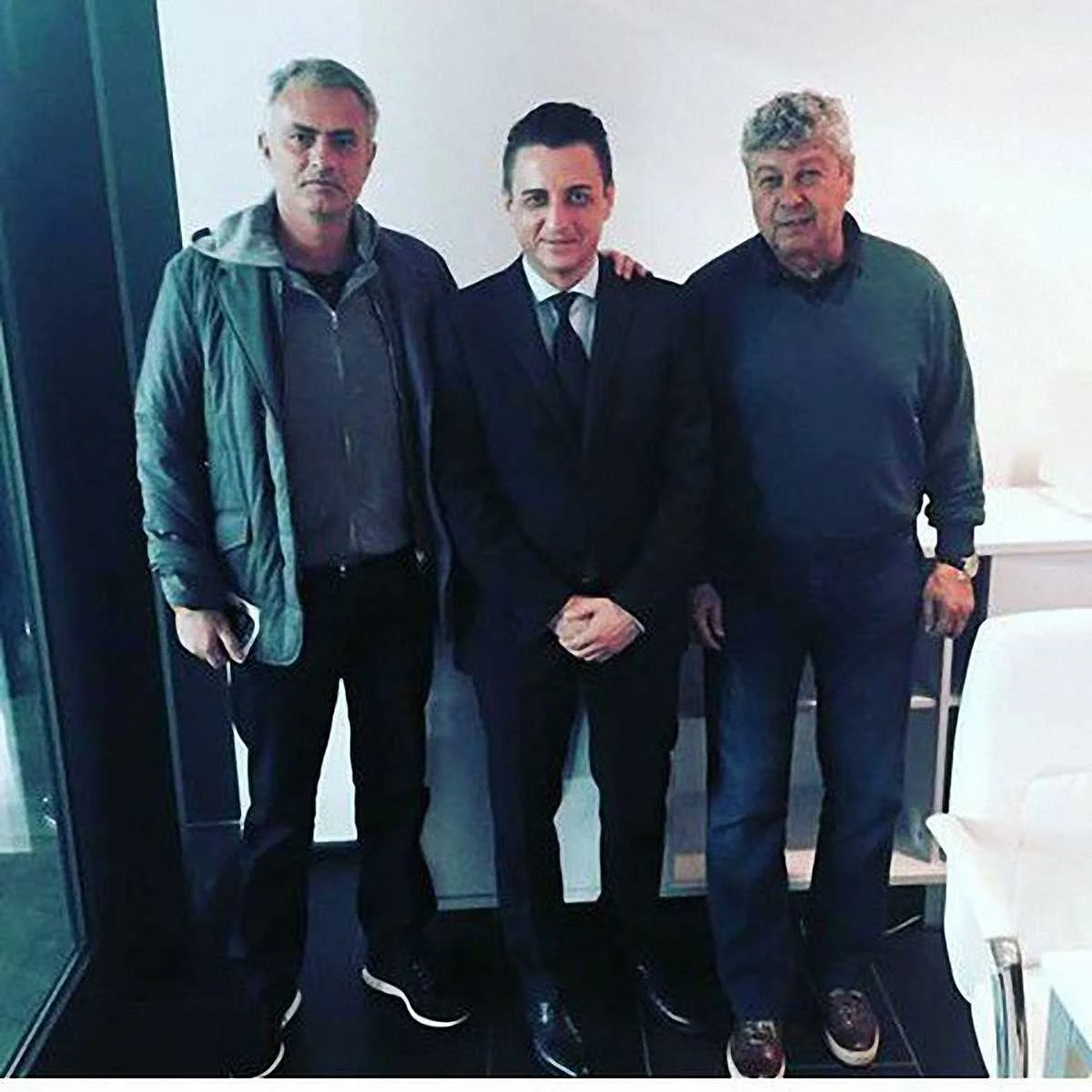 Моуринью во время визита в Киеве / соцсети