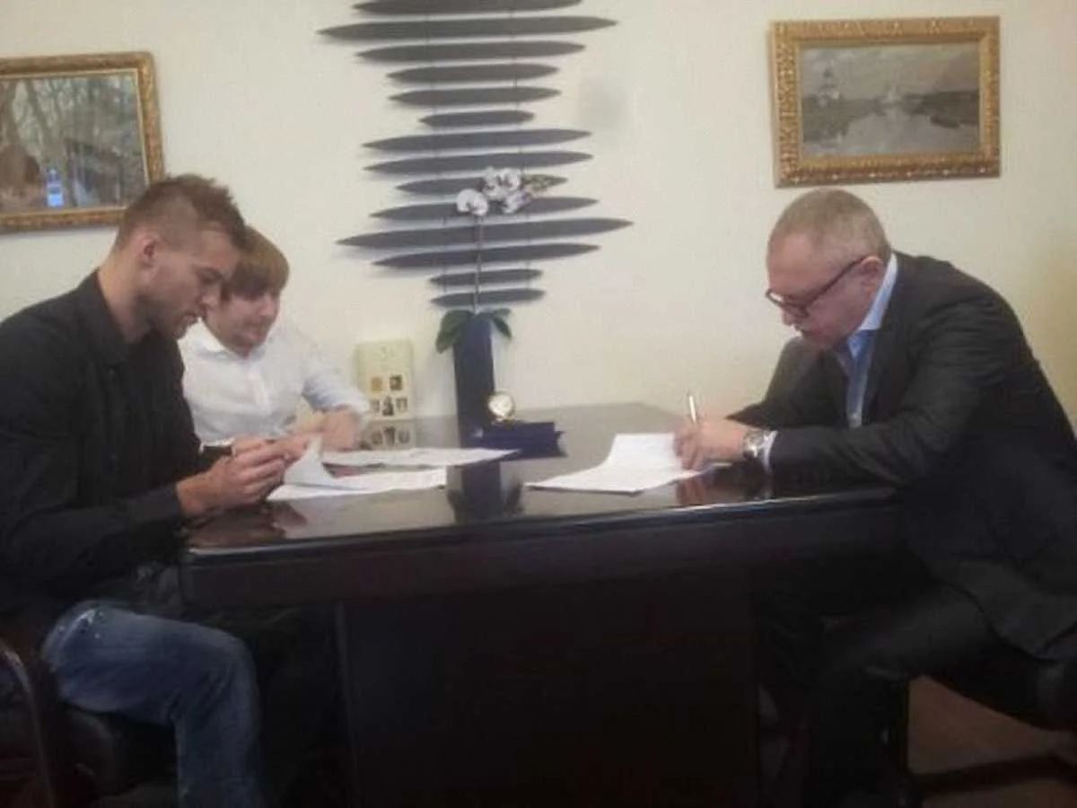 Праворуч Ігор Суркіс / фото sport-express