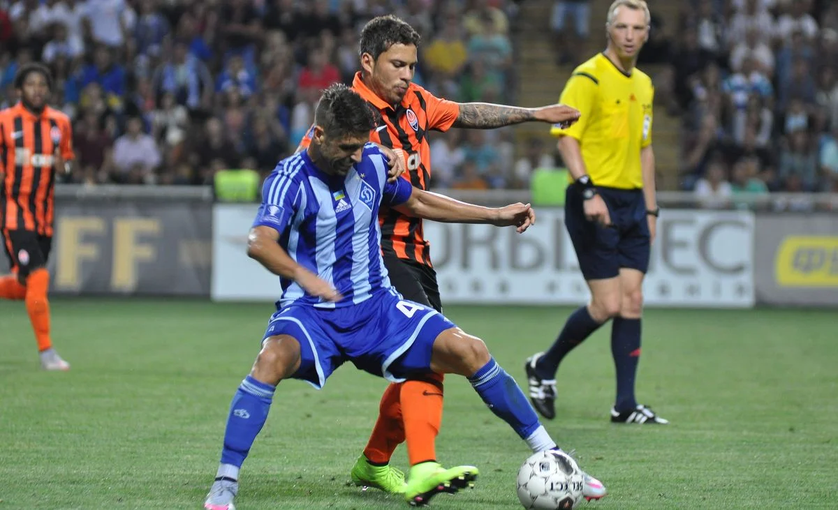 Велозу проти Марлоса / фото Віктора Перегняка