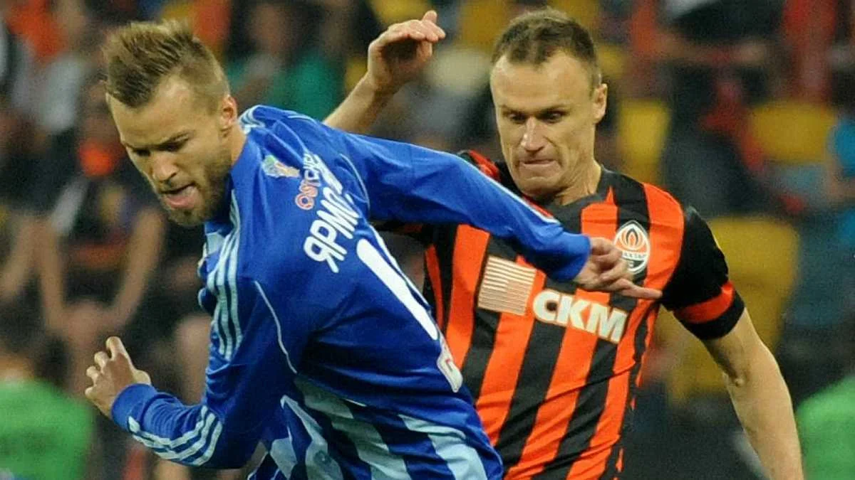 Ярмоленко против Шевчука / фото Футбол 24