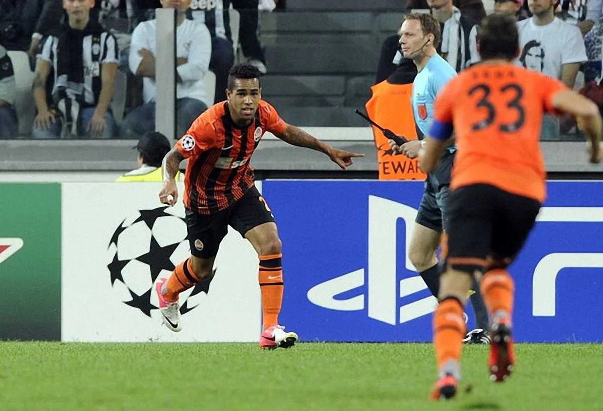 Алекс Тейшейра