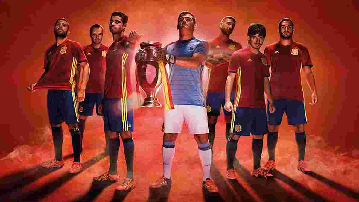Испания представила форму на Евро-2016 (ФОТО)