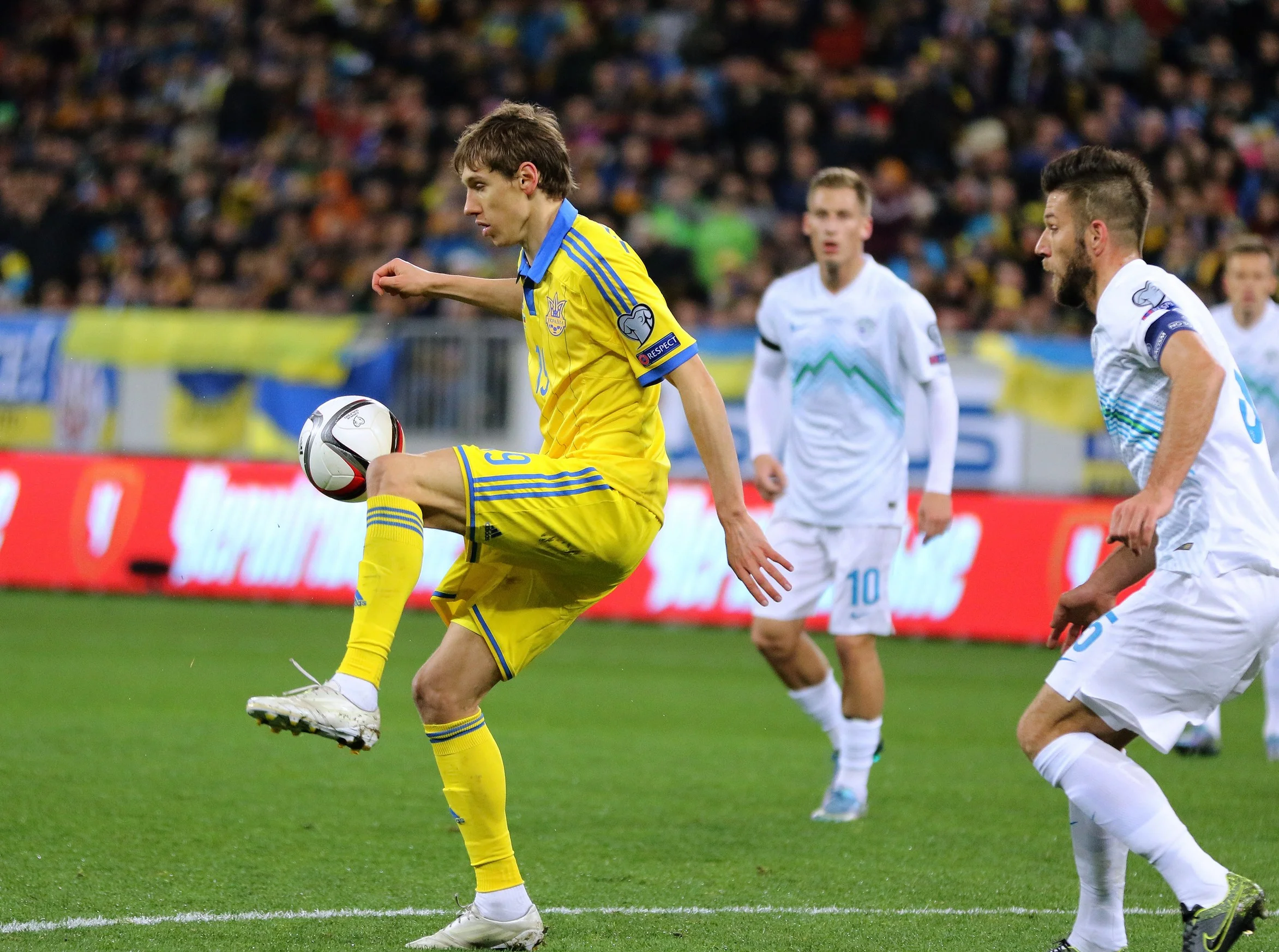 Денис Гармаш під час гри у Львові / Фото Євген Кравс