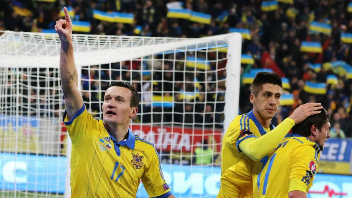 Україна святкує вихід на Євро-2016 / фото Є. Кравс