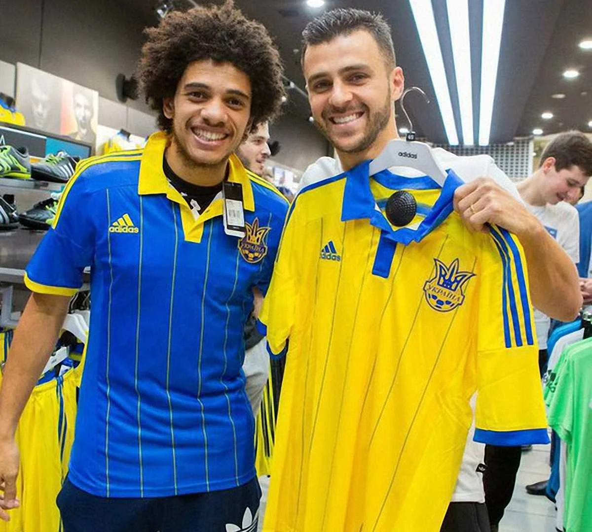 Тайсон готовий? / фото із соцмереж