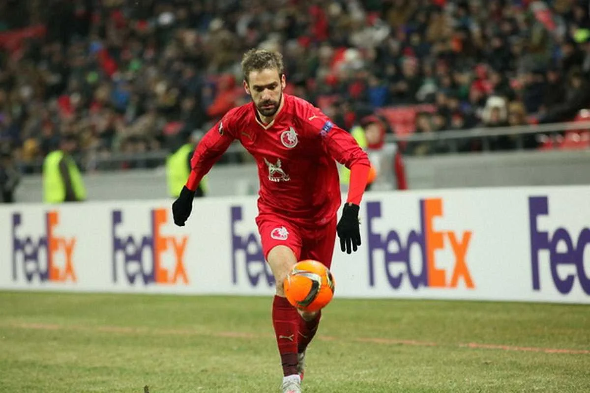 Девич снова забивает за казанцев / Фото ФК Рубин