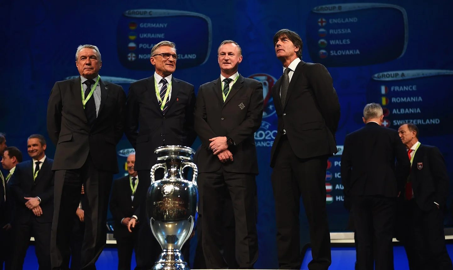 3 головних тренера і один не головний. Україну в Парижі представляв Володимир Онищенко (крайній зліва). Фото: Getty Images