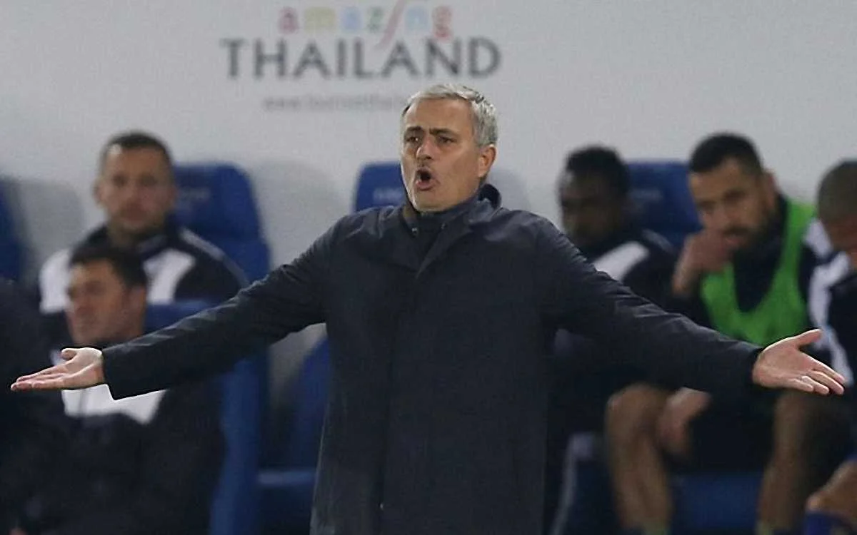 Моу покидає Лондон вдруге / фото The Telegraph