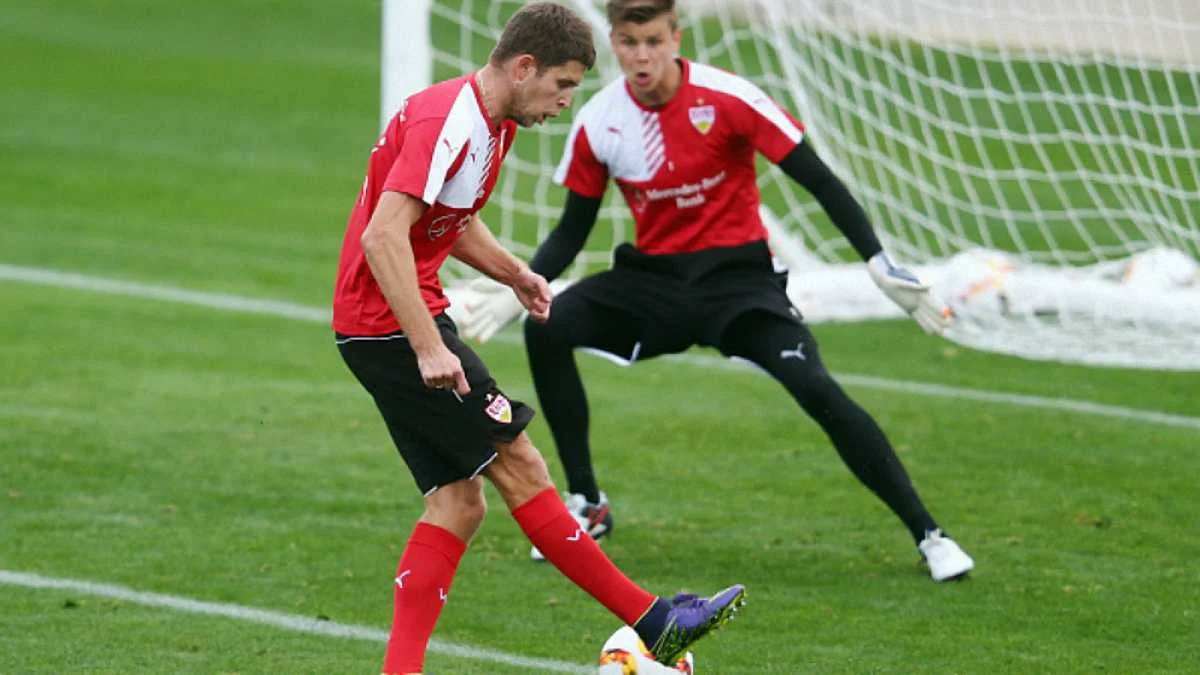 Артем Кравец на тренировке в "Штутгарте" / GettyImages